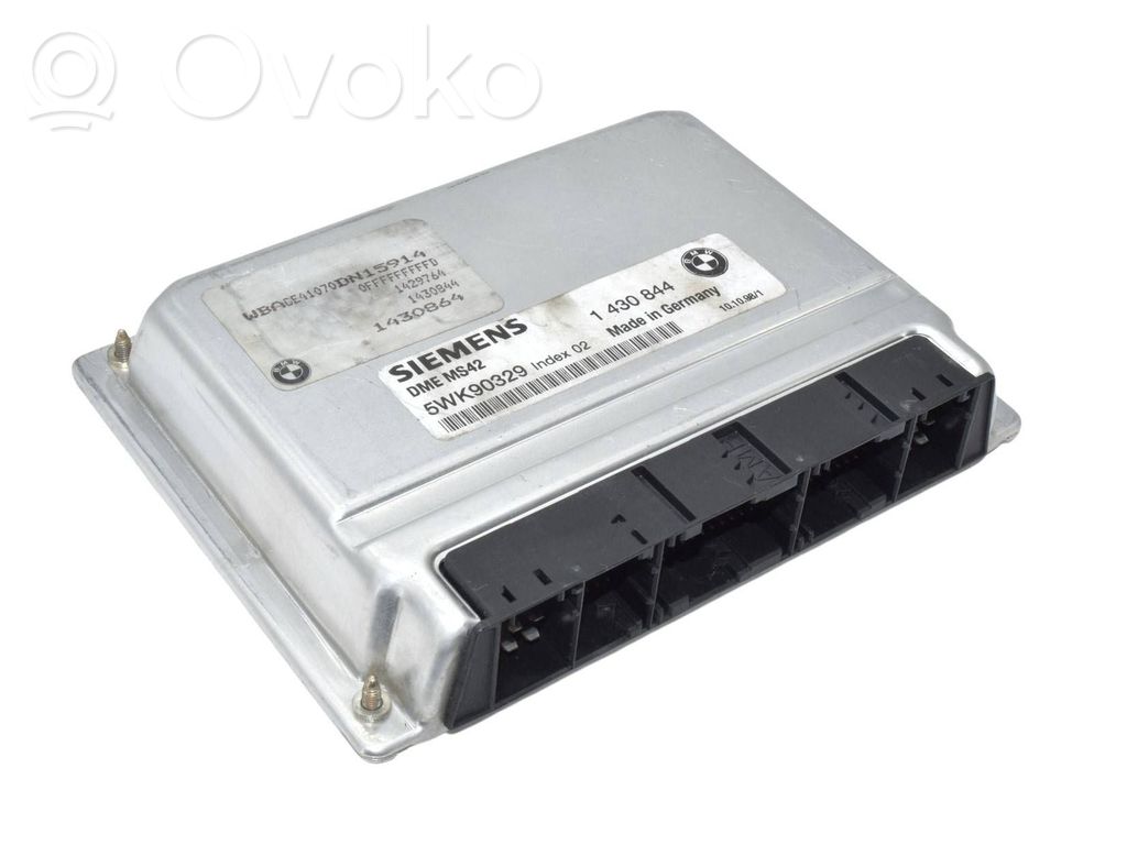 BMW 7 E38 Engine control unit/module 