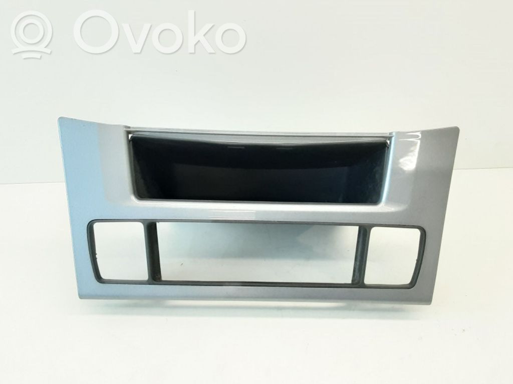 BMW 5 E60 E61 Daiktadėžė 