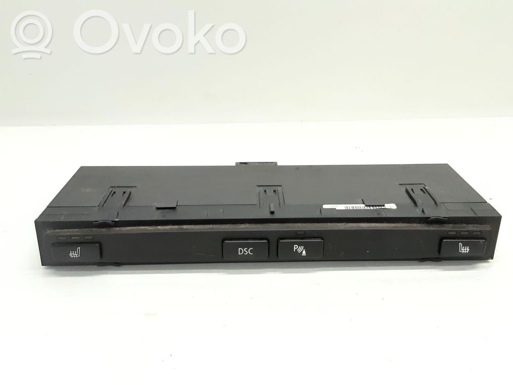 BMW 5 E60 E61 Seat heating switch 