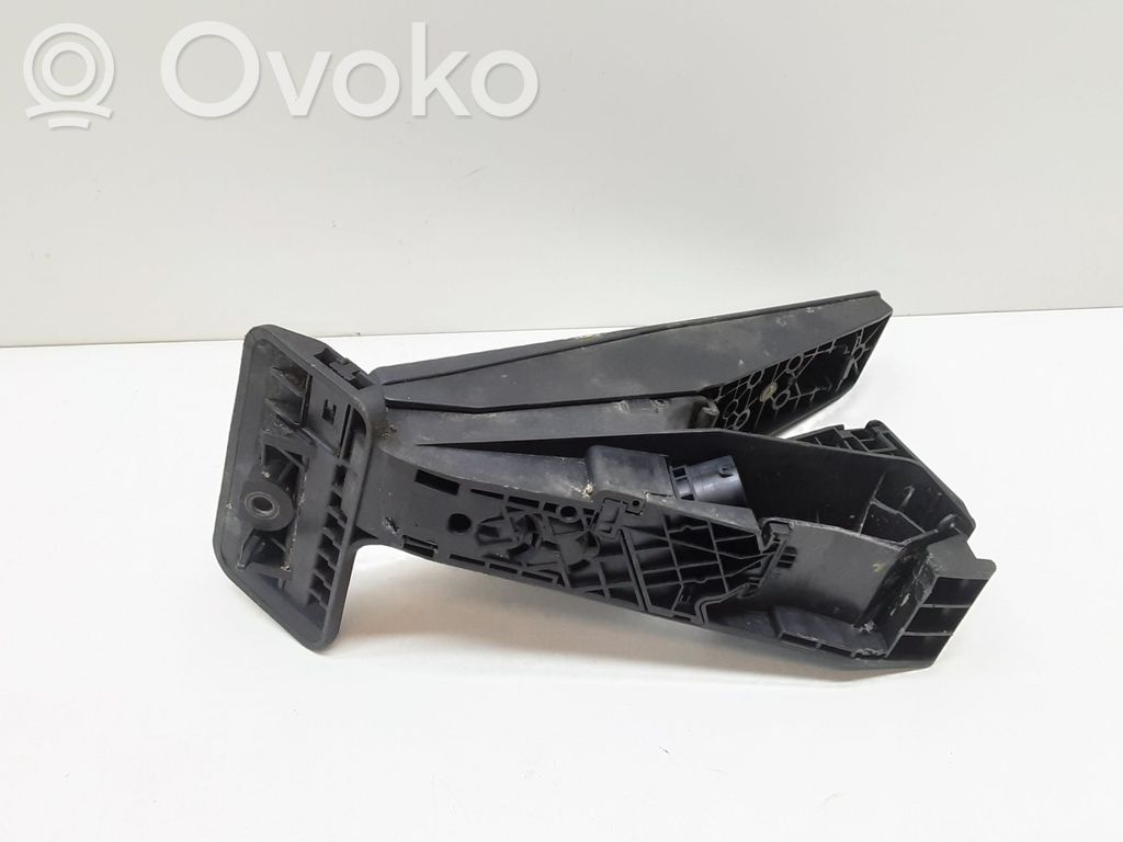 Accelerator throttle pedal   6789999,35426789999