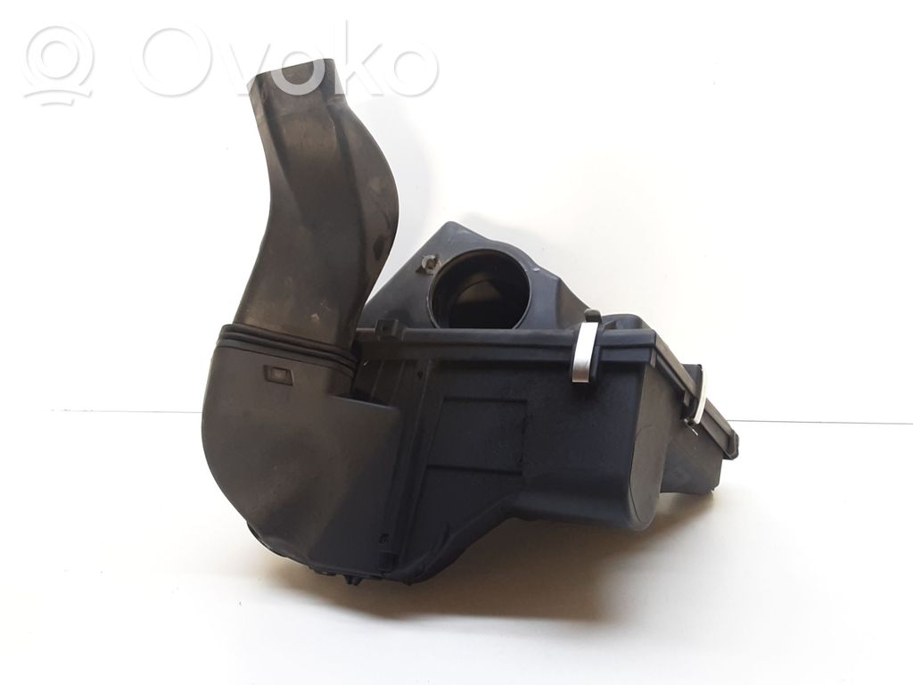 BMW 1 E81 E87 Air filter box 