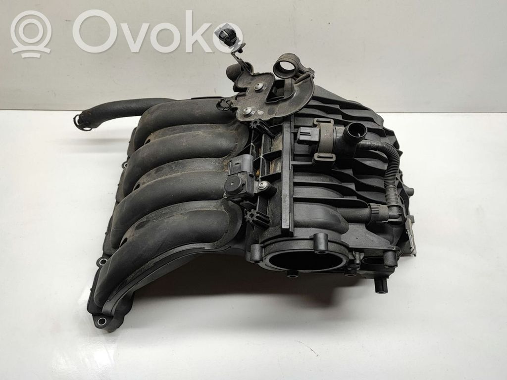 BMW 3 E90 E91 Kolektor ssący 