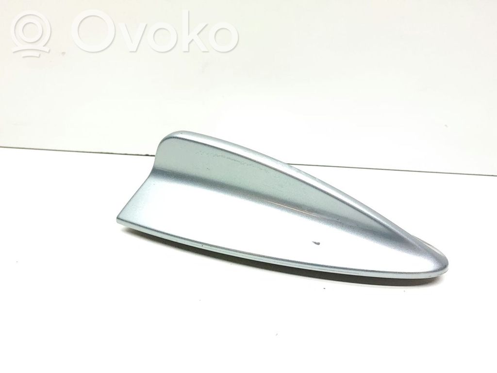 BMW 3 E90 E91 Stogo (GPS) antenos dangtelis 
