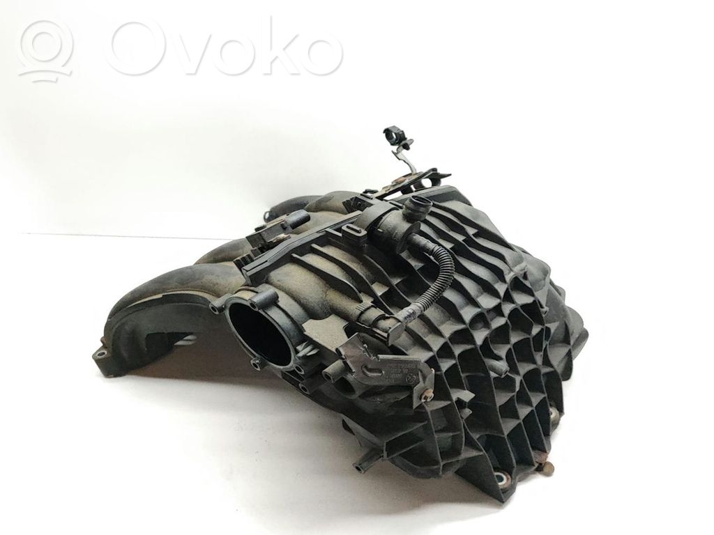 BMW 3 E90 E91 Kolektor ssący 
