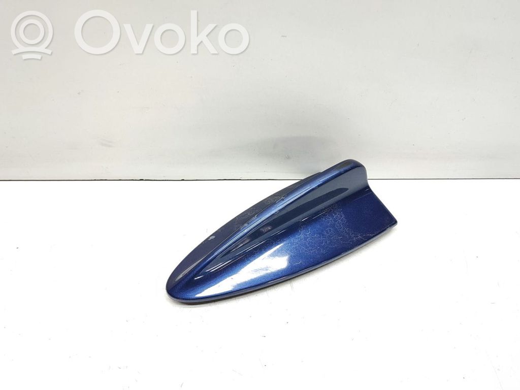 BMW 3 E90 E91 Cubierta de la antena del techo (GPS) 