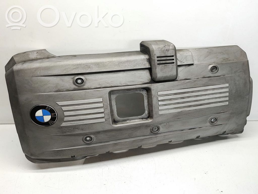 BMW 3 E90 E91 Engine cover (trim) 