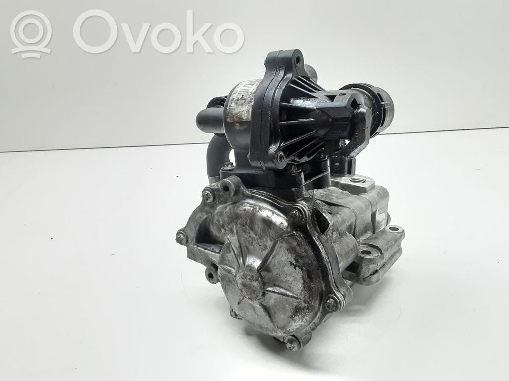 BMW 3 E90 E91 Water pump 