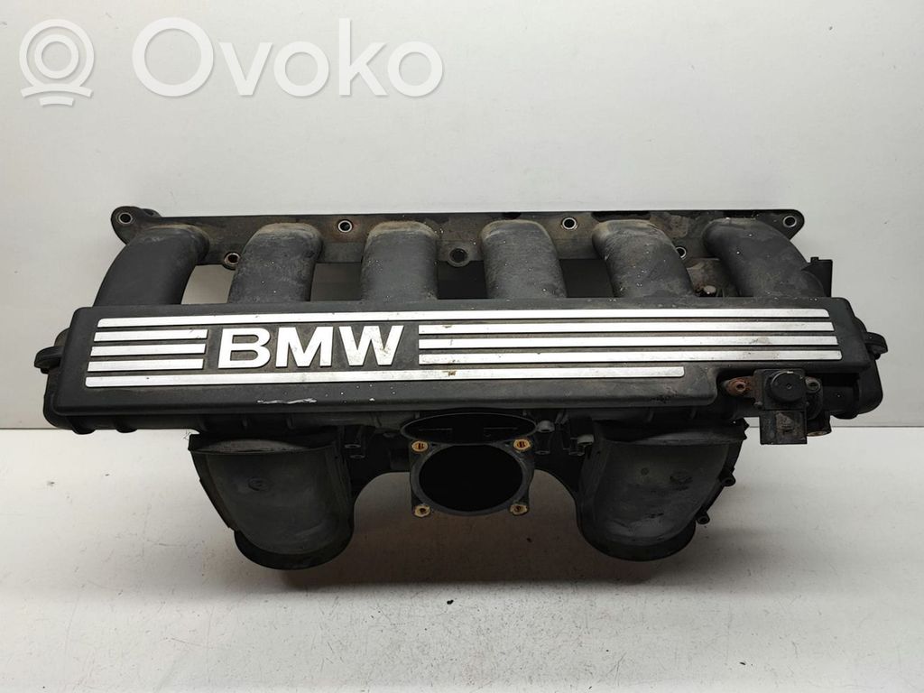 Intake manifold   7520368