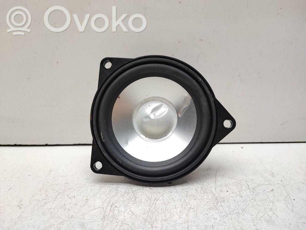 BMW 5 E60 E61 Etuoven kaiutin 