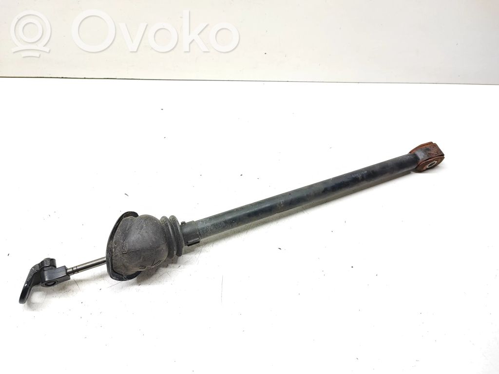 BMW 7 E65 E66 Etuoven pidätin 