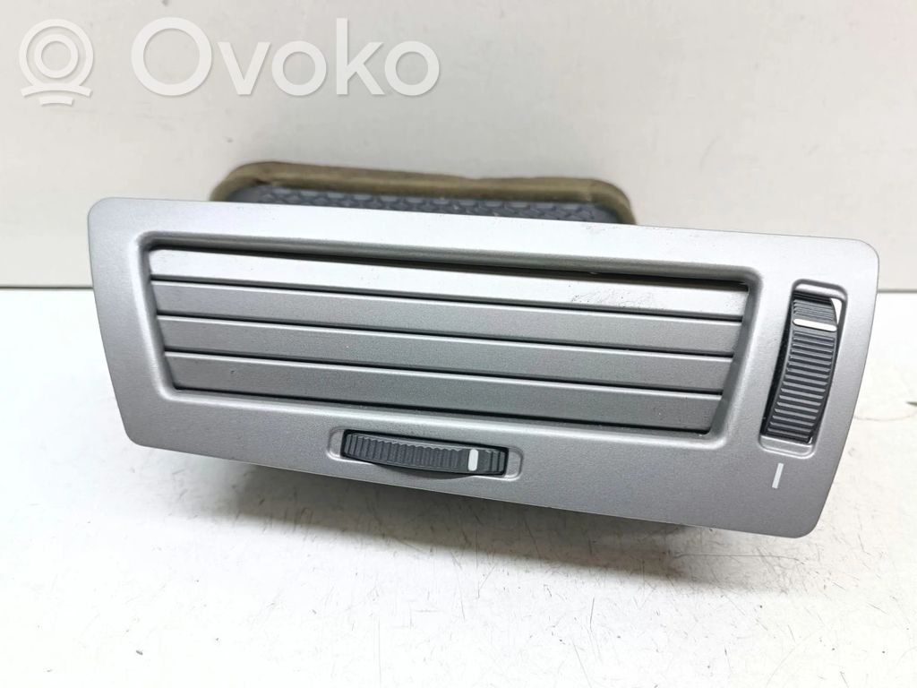 BMW 7 E65 E66 Šoninės oro grotelės 