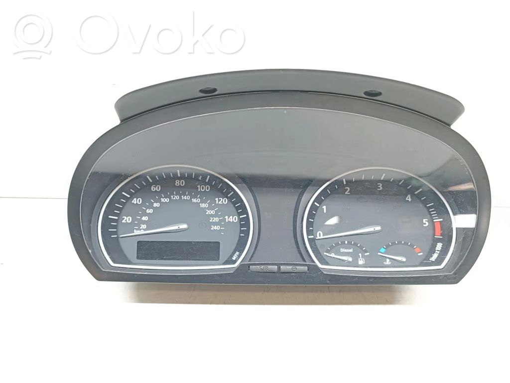 BMW X3 E83 Speedometer (instrument cluster) 