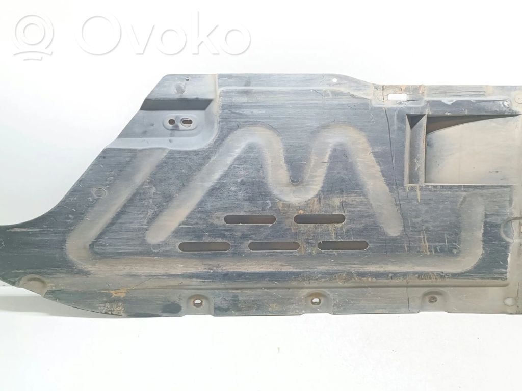 Placa protectora del centro/medio   7059388,51757059388