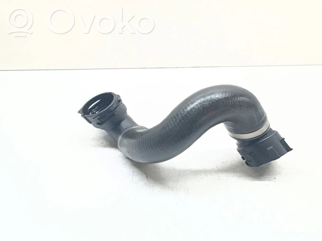 BMW 3 E90 E91 Engine coolant pipe/hose 