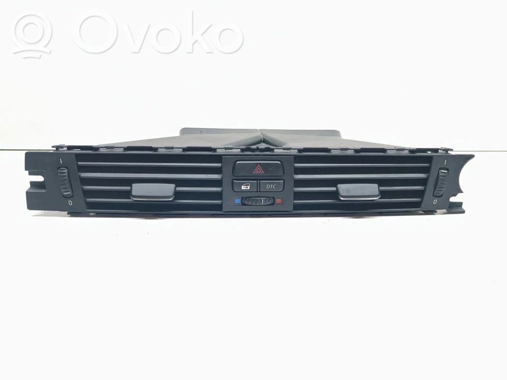 BMW 3 E92 E93 Centrinės oro grotelės 