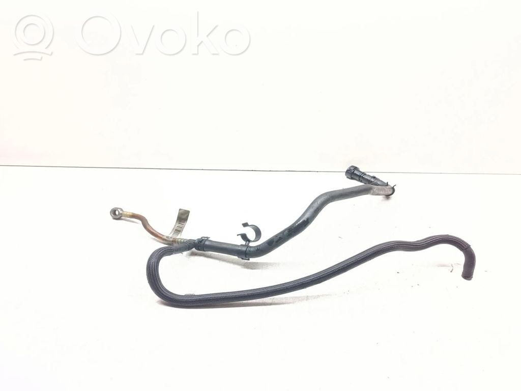 BMW 7 E65 E66 Caurule (-es) / šļūtene (-es) 