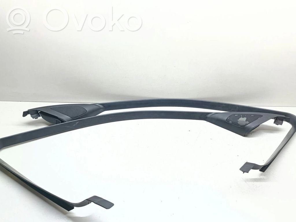 BMW 1 E81 E87 Front door glass trim molding 