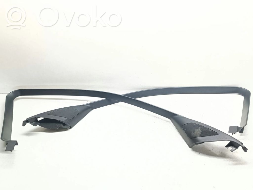 BMW 1 E81 E87 Etuoven lasin muotolista 