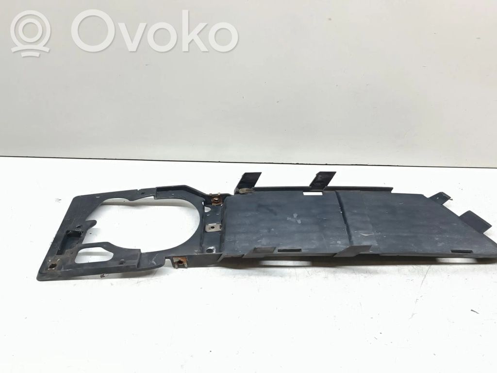 BMW 3 E90 E91 Fog light bracket 