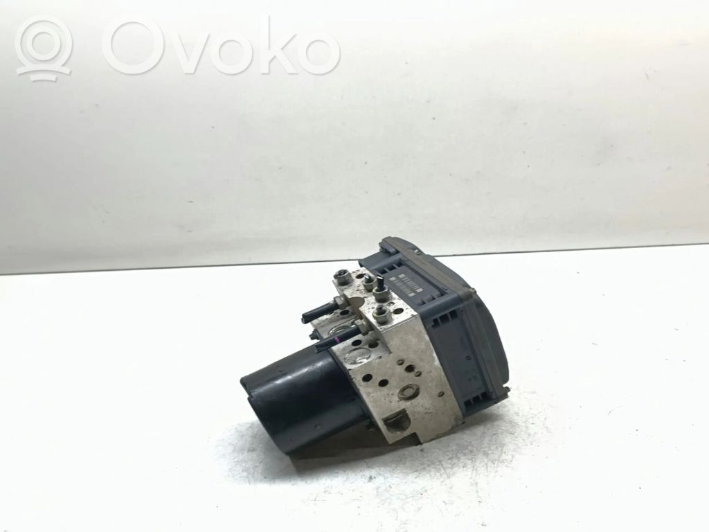 BMW X5 E70 ABS Pump 