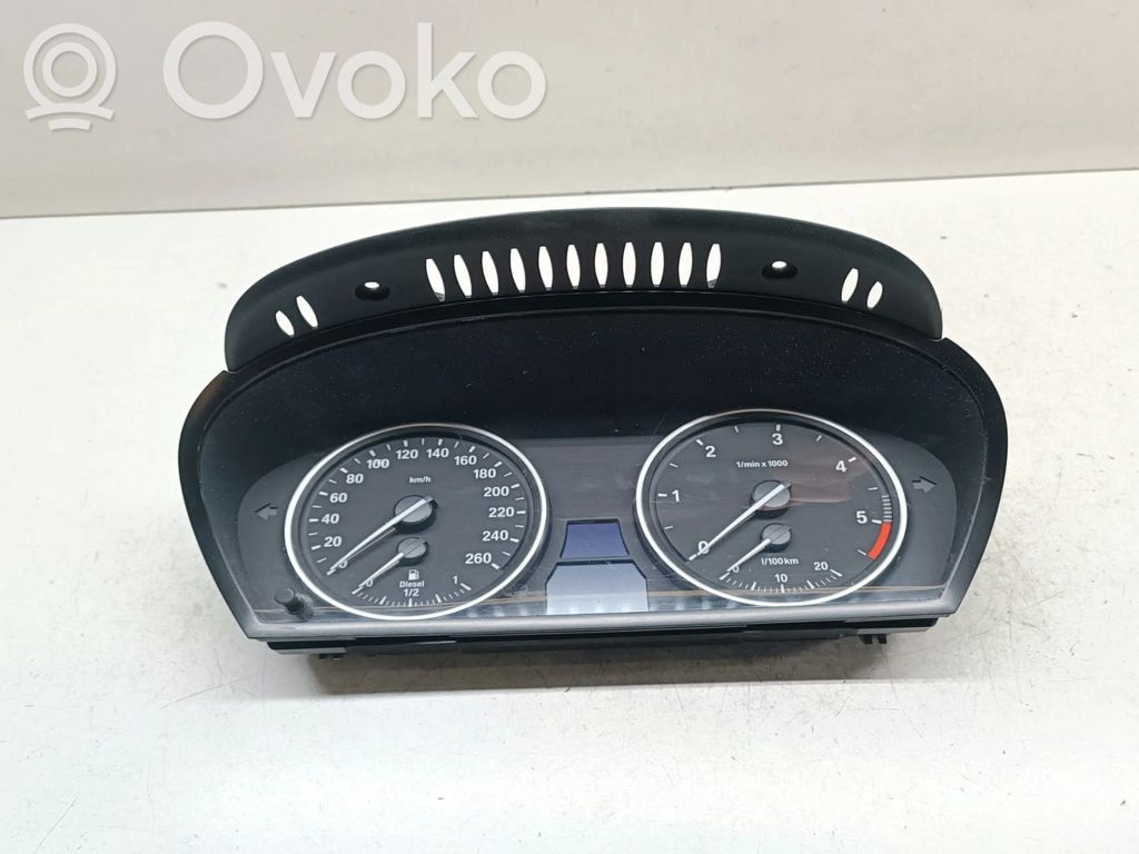 BMW X5 E70 Speedometer (instrument cluster) 
