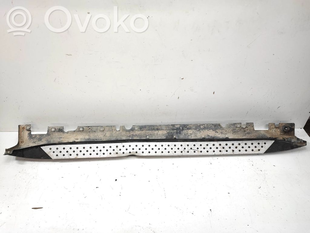 BMW X5 E70 Sill 