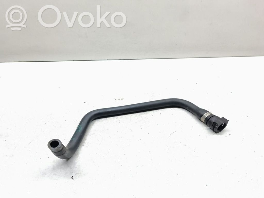 BMW 5 F10 F11 Engine coolant pipe/hose 