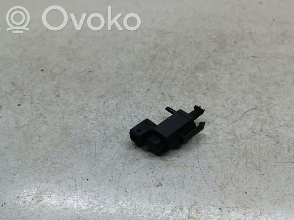 Vakuuminis vožtuvas   7810831