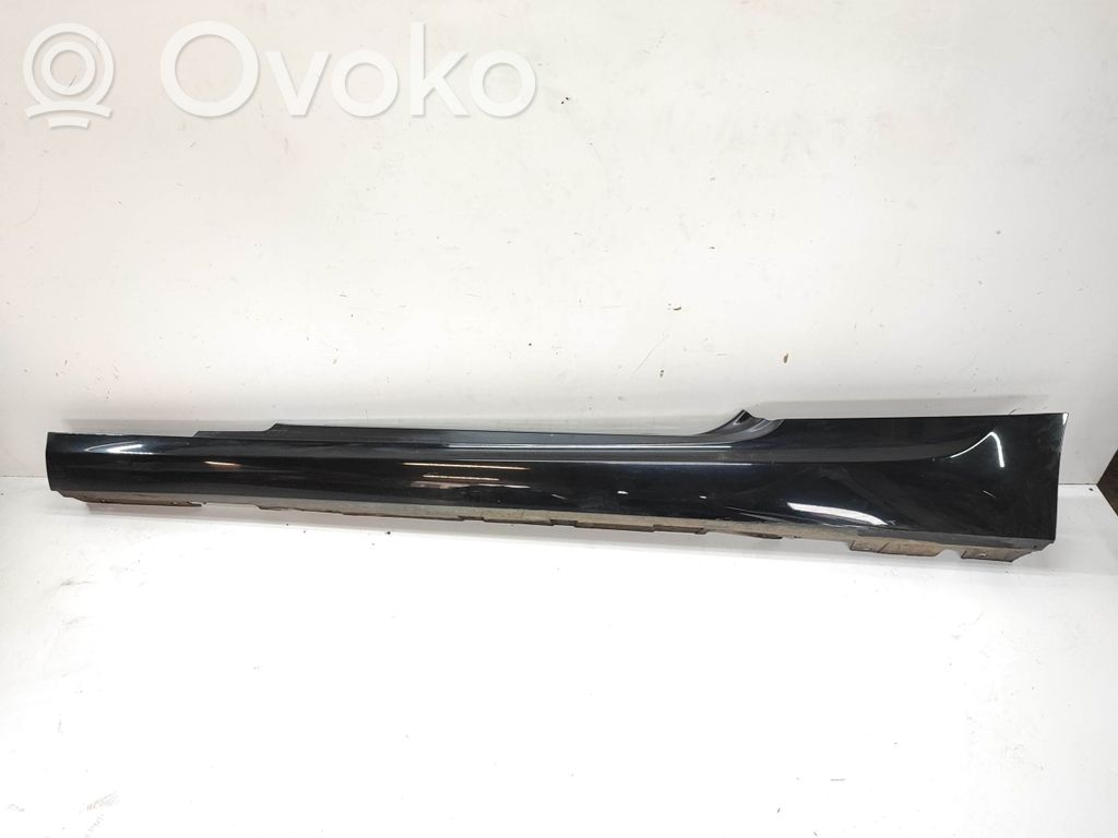 Sill   8041197,51778041197