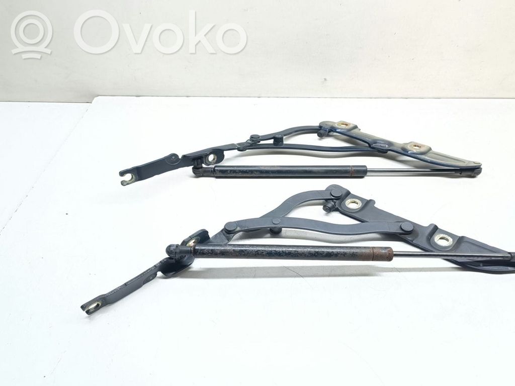 BMW 3 E46 Engine bonnet/hood hinges 