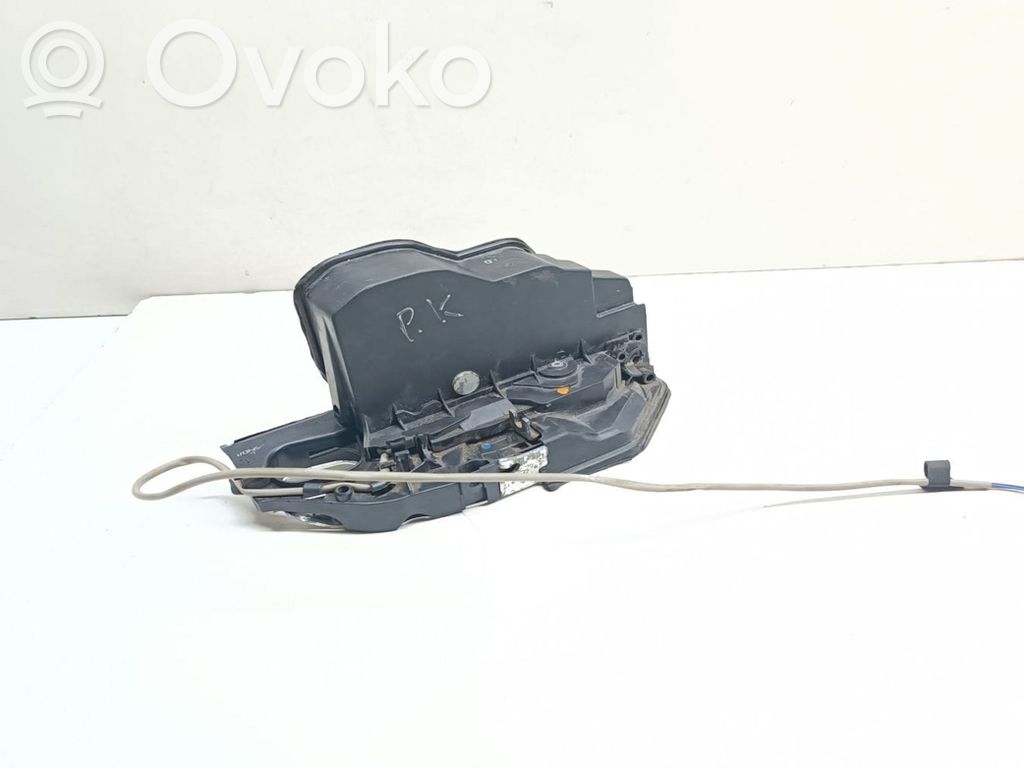 BMW 5 GT F07 Front door lock 