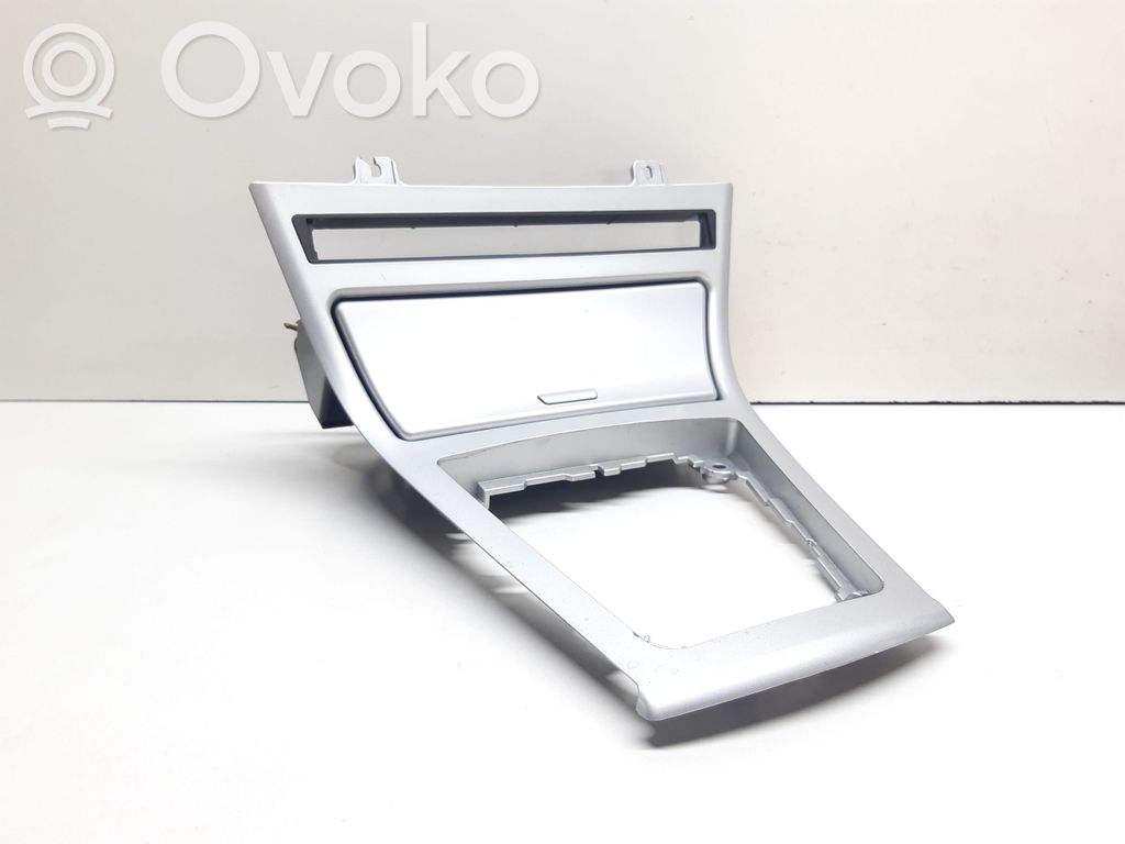 BMW X3 E83 Gear shifter surround trim plastic 