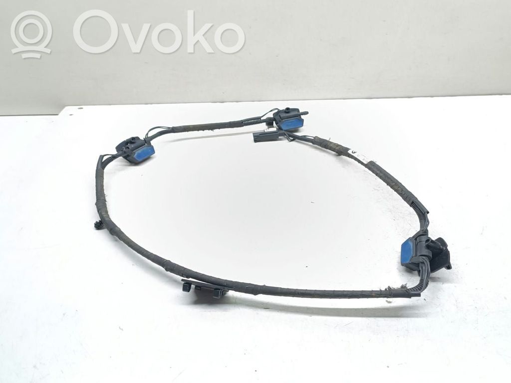BMW 5 F10 F11 Windshield washer spray nozzle 