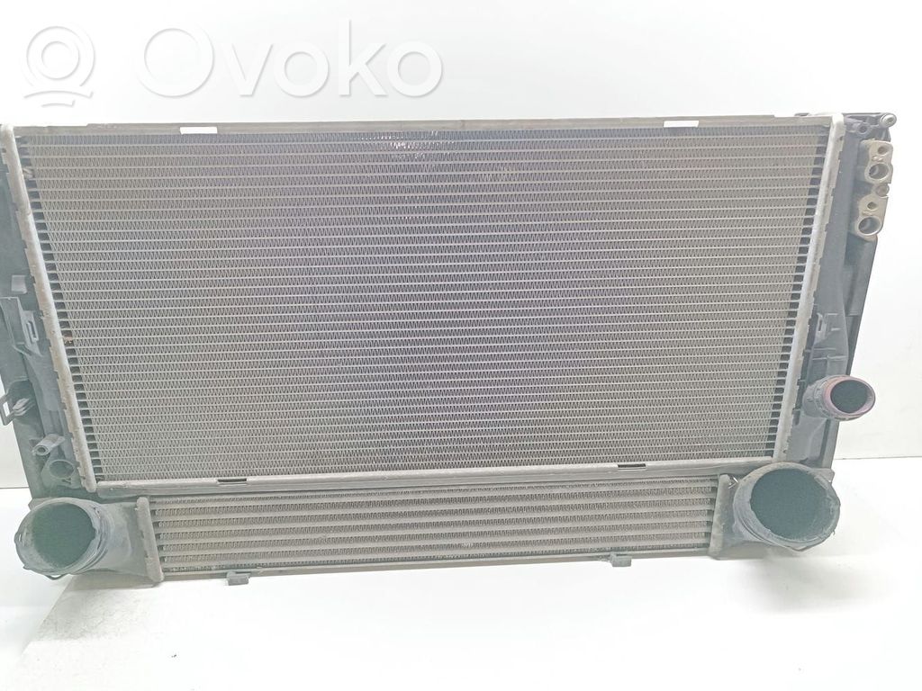 BMW 3 E90 E91 Комплект радиатора 