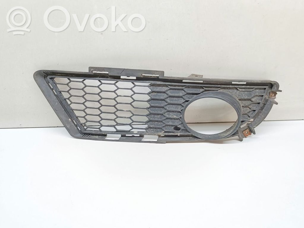 BMW 3 E90 E91 Krata halogenu 