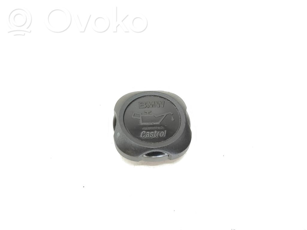 BMW 5 F10 F11 Oil filler cap 