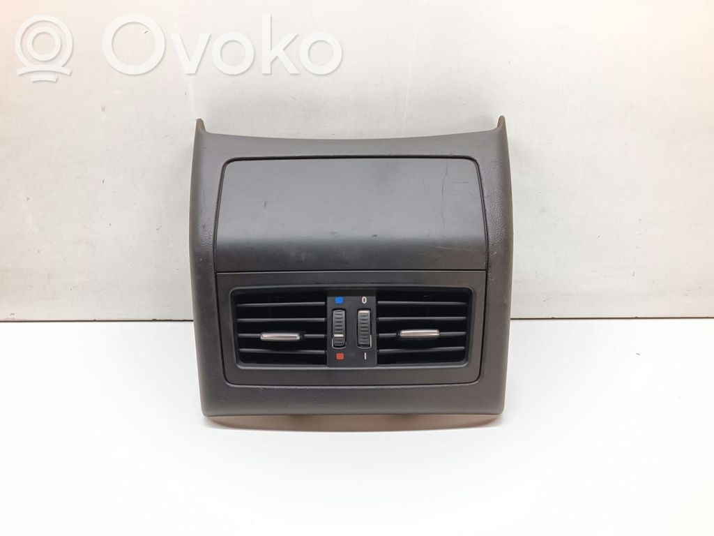 BMW 3 E90 E91 Rejilla de ventilación trasera 
