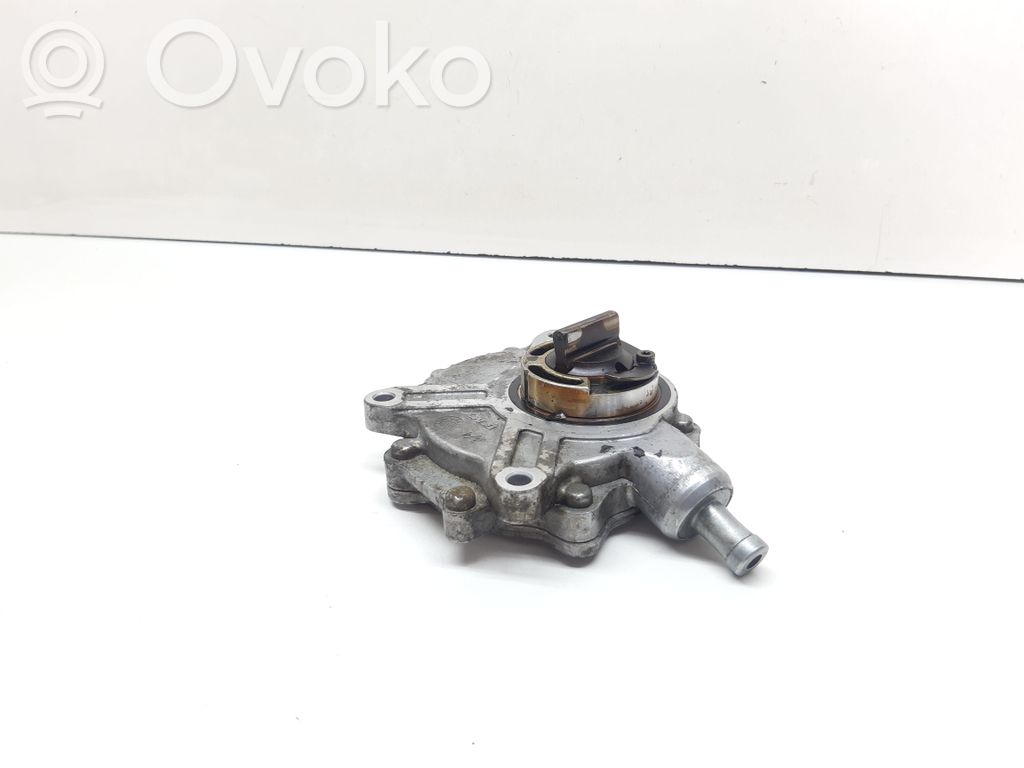 BMW 3 E90 E91 Vacuum pump 