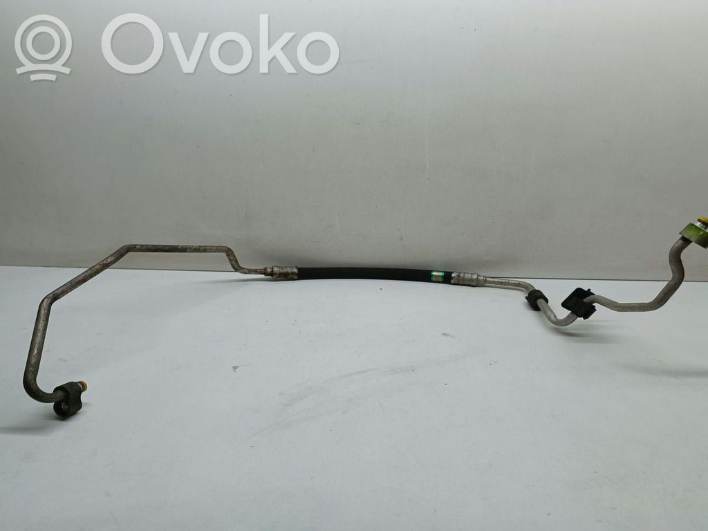 BMW 3 E90 E91 Air conditioning (A/C) pipe/hose 