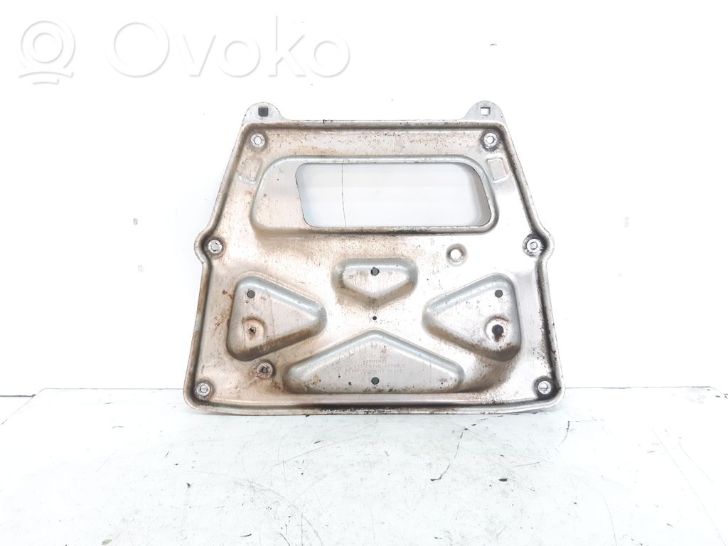 BMW 5 E60 E61 Variklio dugno apsauga 