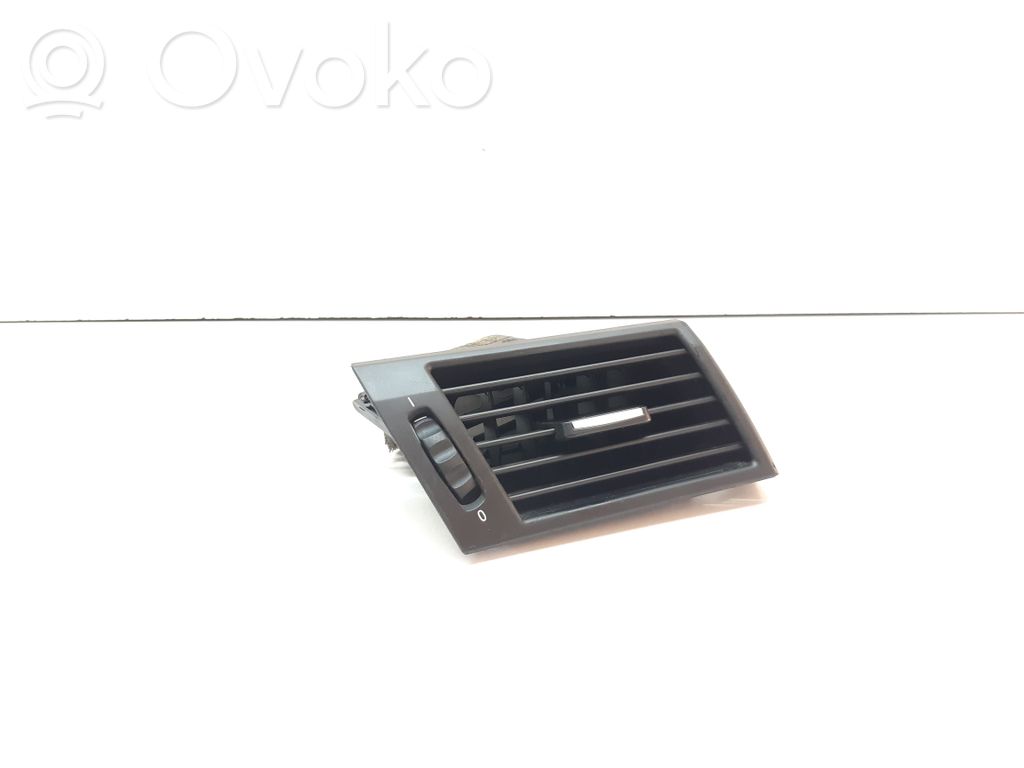 BMW X3 E83 Copertura griglia di ventilazione laterale cruscotto 