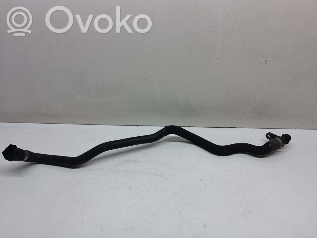 BMW 3 E90 E91 Engine coolant pipe/hose 