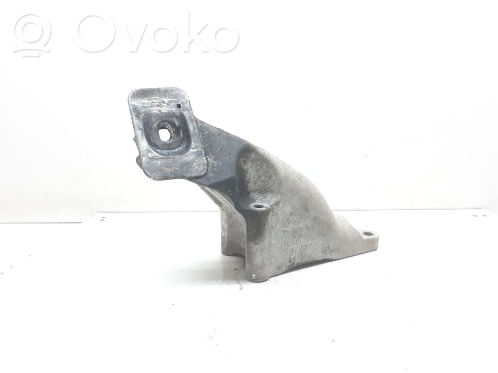 BMW X6 M Engine mounting bracket 