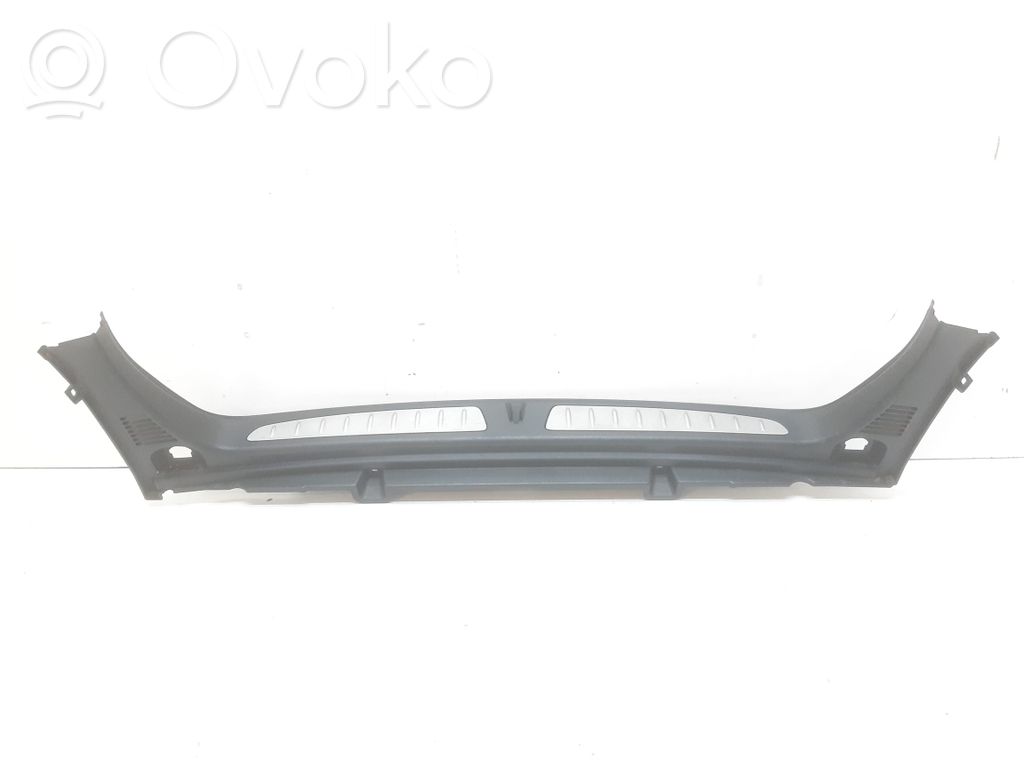 BMW 3 F30 F35 F31 Osłona pasa bagażnika 