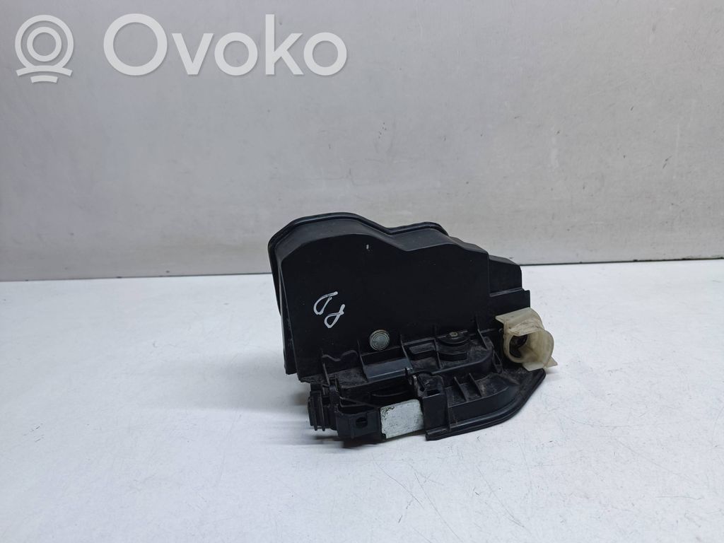 BMW 3 F30 F35 F31 Serratura portiera anteriore 