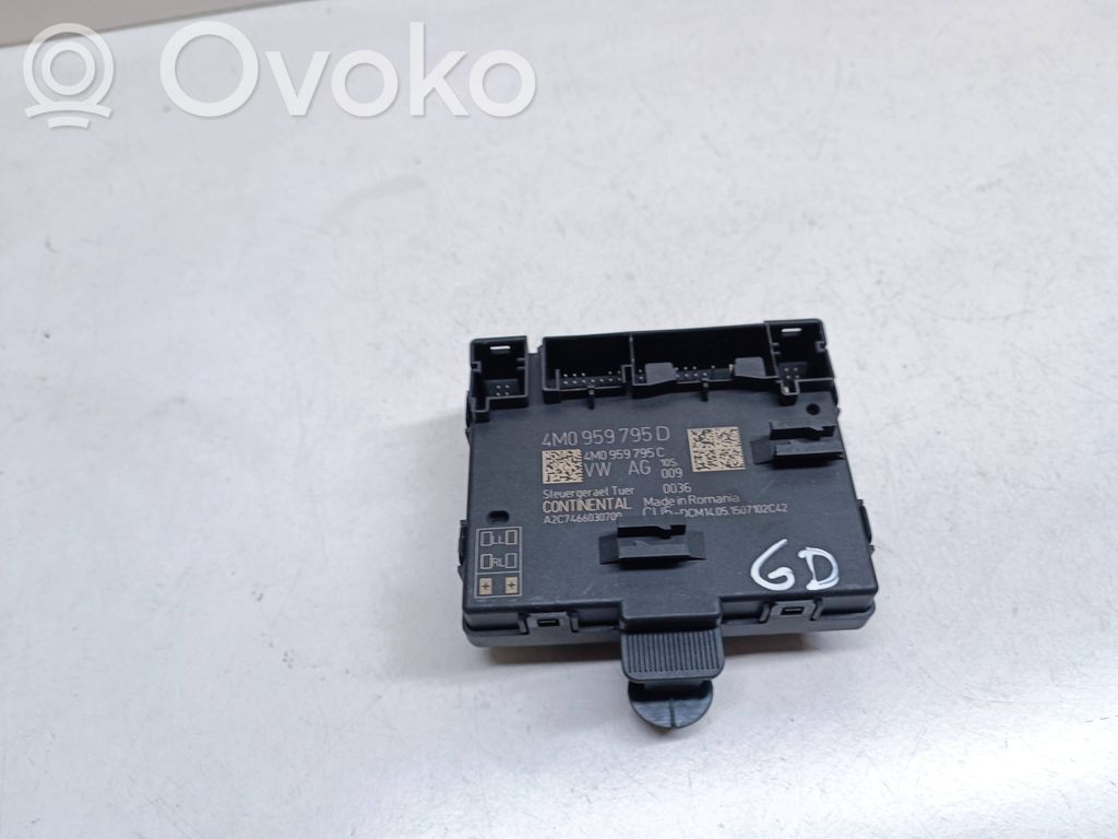 Door control unit/module   4M0959795D