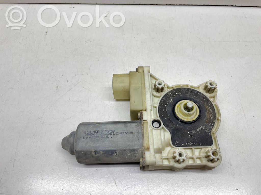 BMW 7 E65 E66 Front door window regulator motor 