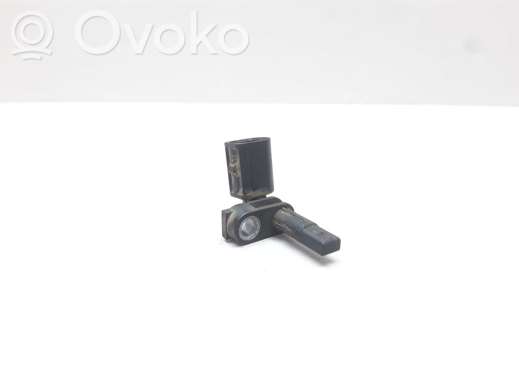 Porsche Cayenne (92A) ABS brake wheel speed sensor 