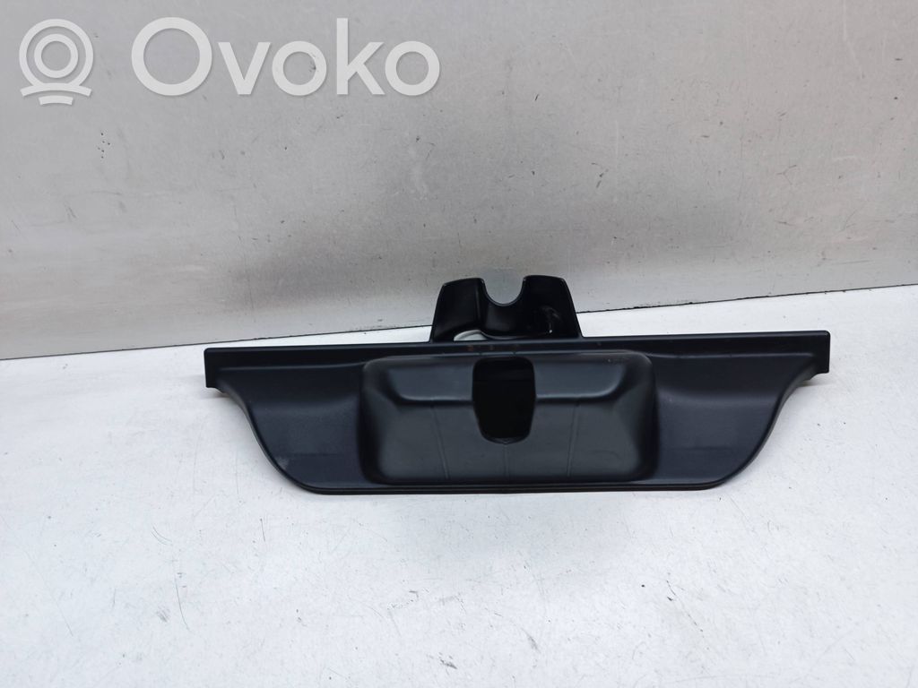 BMW X5 E70 Takaluukun kannen lukon lista
