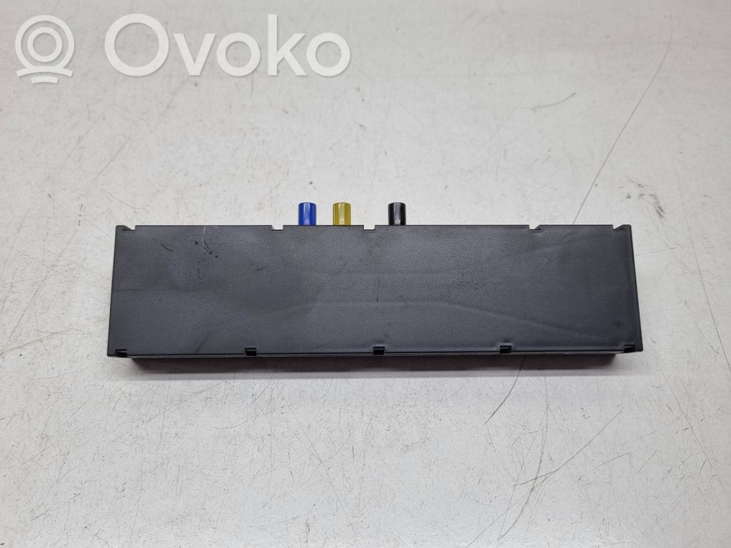 BMW 3 E46 Amplificator antenă aeriană 